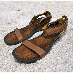 Teva Cabrillo Women's Size 8.5 Leather Brown Sandals Adjustable Wedge Strappy